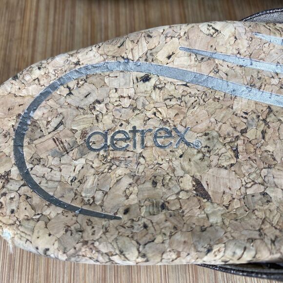 Aetrex Taylor Sandals Bronze Metallic Cork Thong Flip Flop Women's 8.5 - Picture 6 of 8